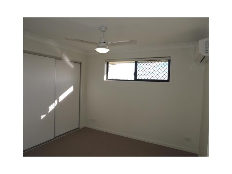 1/17 Barklya Street, Mount Low QLD 4818