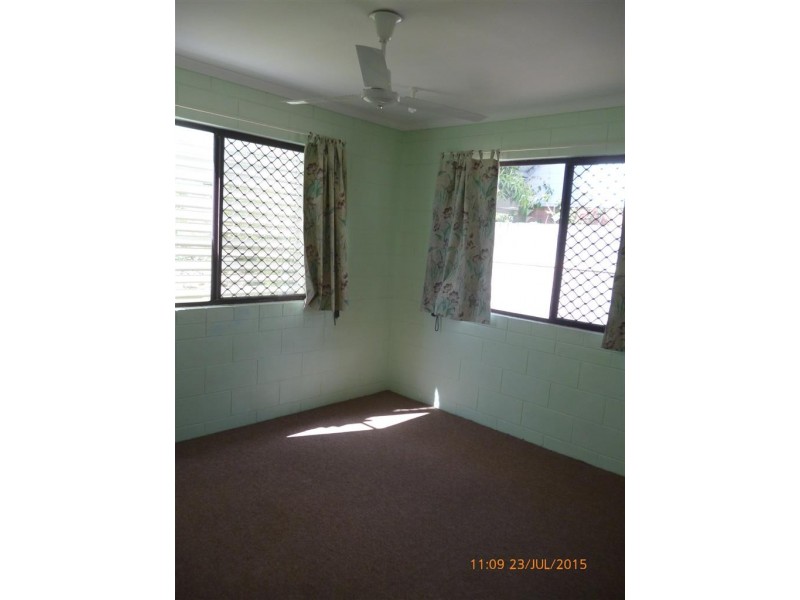 8 Palm Drive, Deeragun QLD 4818