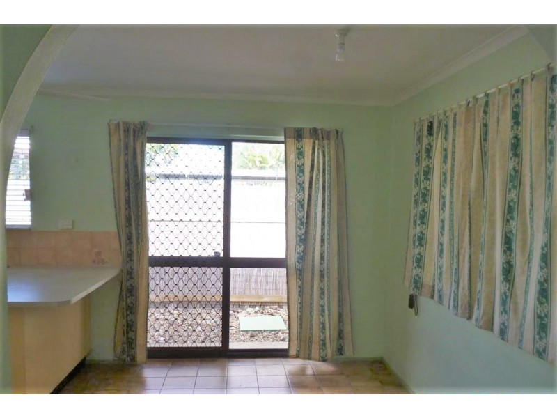 8 Palm Drive, Deeragun QLD 4818