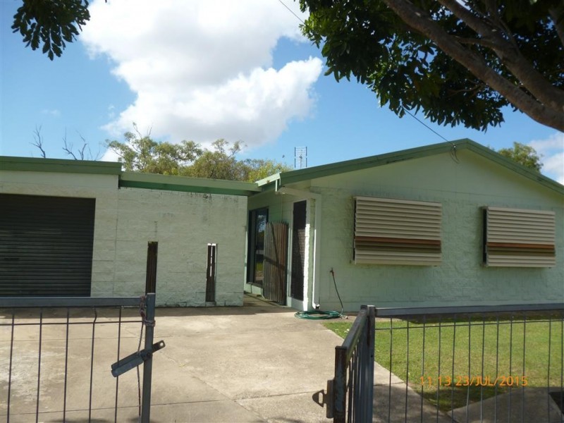 8 Palm Drive, Deeragun QLD 4818