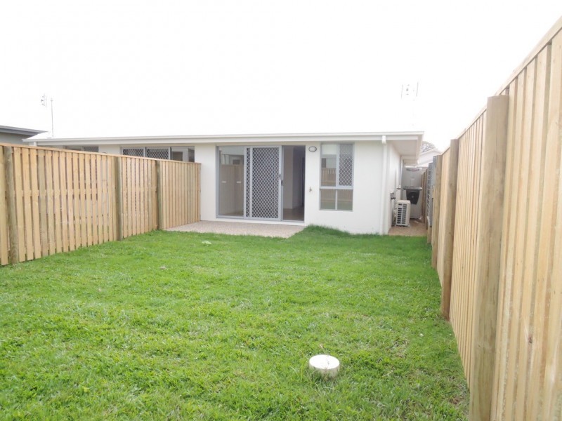 2/9 Intelligence Street, Oonoonba QLD 4811