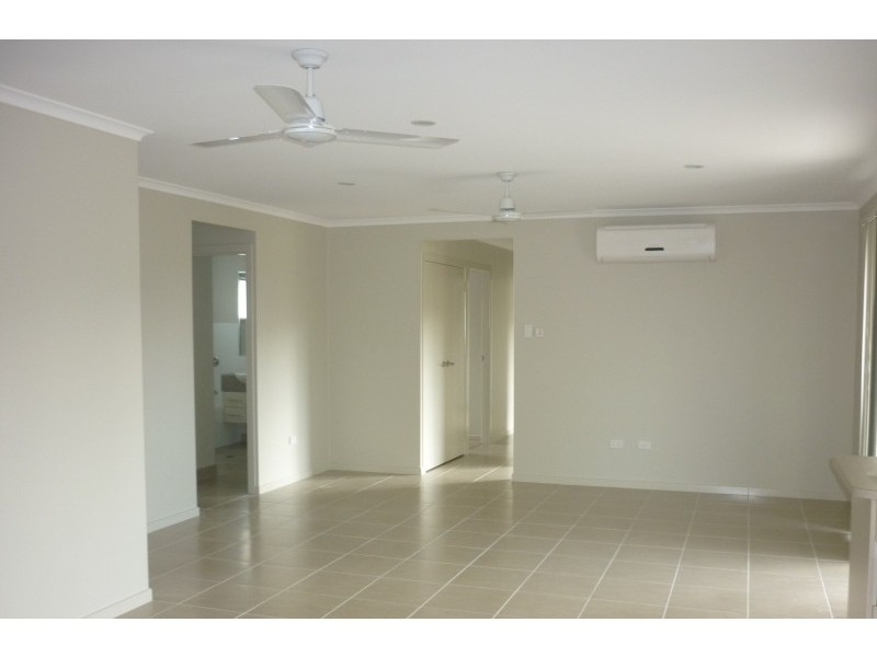 22 CHERWELL AVENUE, Bohle Plains QLD 4817