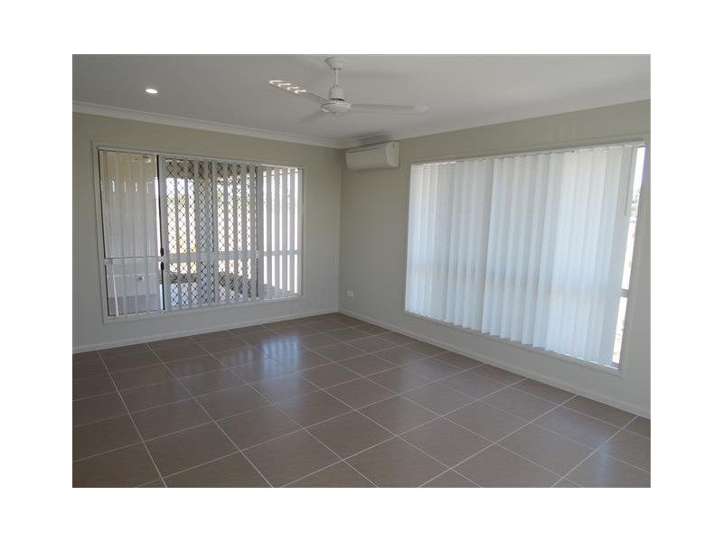 136 River Parks Boulevard, Kelso QLD 4815