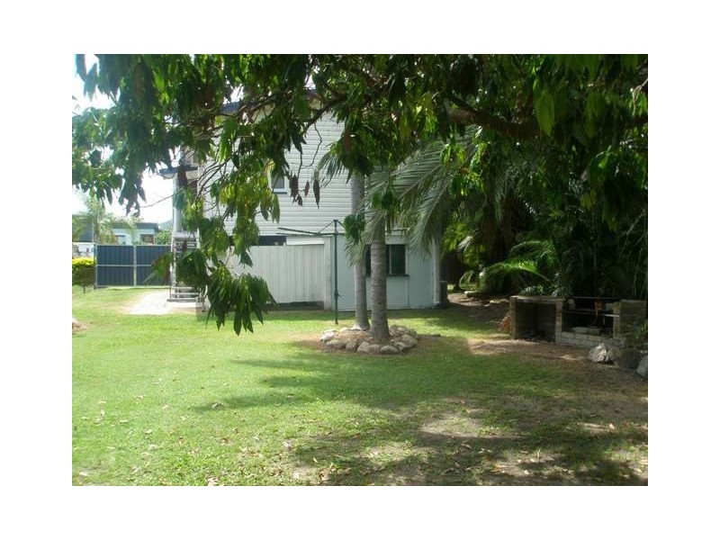 22 Kent Street, Gulliver QLD 4812