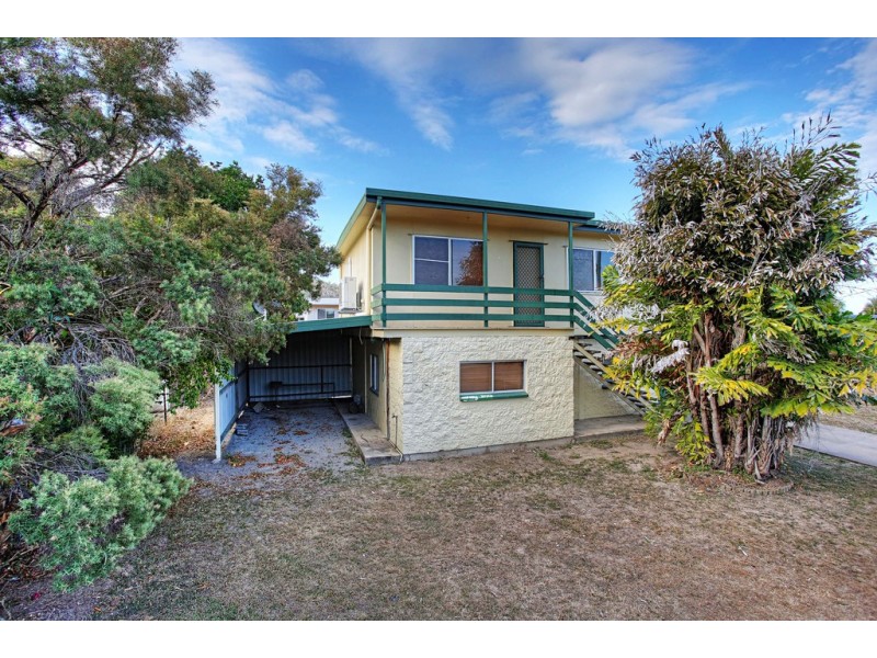 10 Hart Street, Kirwan QLD 4817