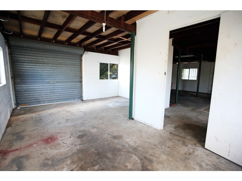 10 Hart Street, Kirwan QLD 4817