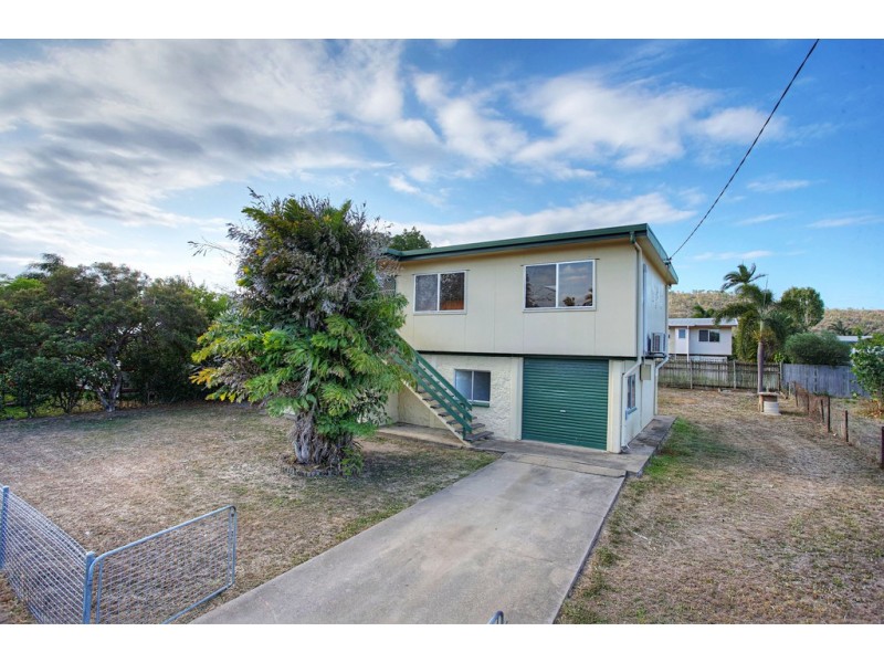 10 Hart Street, Kirwan QLD 4817