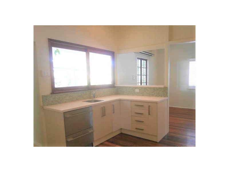 68 First Avenue, Railway Estate QLD 4810