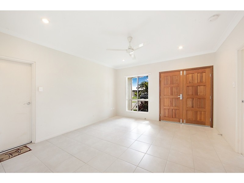 25 Petrie Way, Idalia QLD 4811