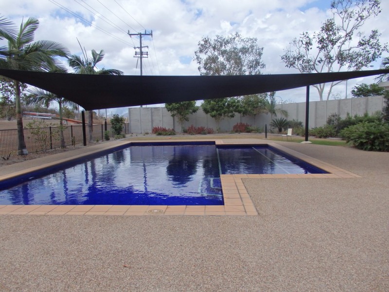 37/321 Angus Smith Drive, Douglas QLD 4814