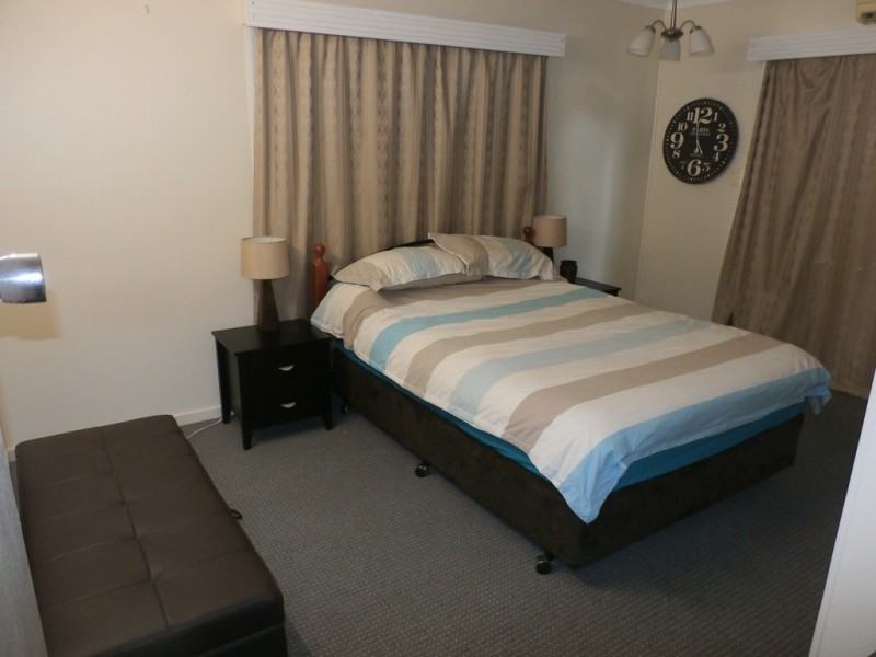 27 Silky Oak Street, Kirwan QLD 4817