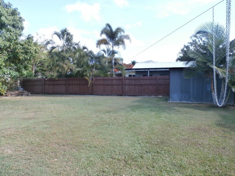 27 Silky Oak Street, Kirwan QLD 4817