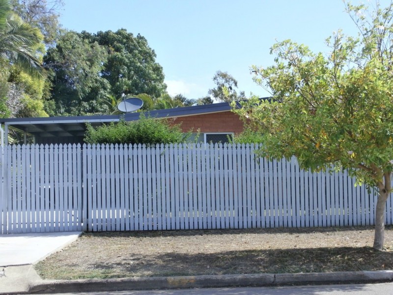 27 Silky Oak Street, Kirwan QLD 4817