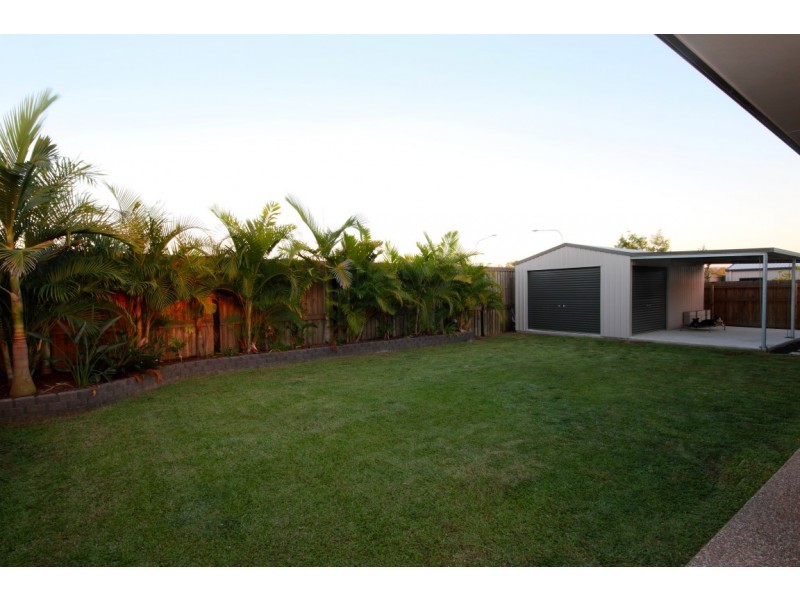 28 Batiki Circuit, Burdell QLD 4818