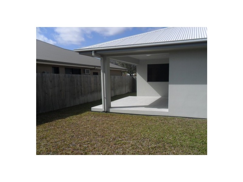 58 Kroymans Drive, Mount Louisa QLD 4814