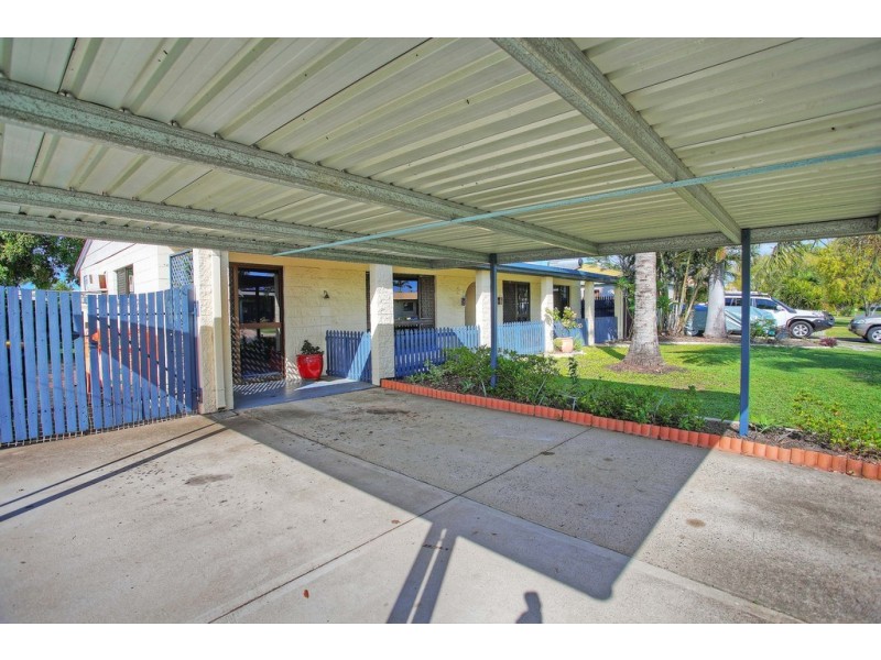 21 Whitsunday Drive, Kirwan QLD 4817