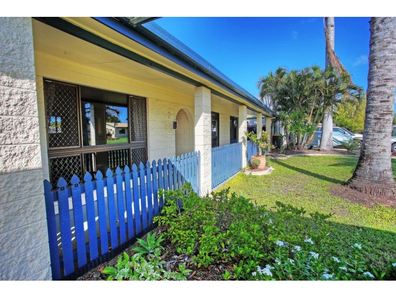 21 Whitsunday Drive, Kirwan QLD 4817