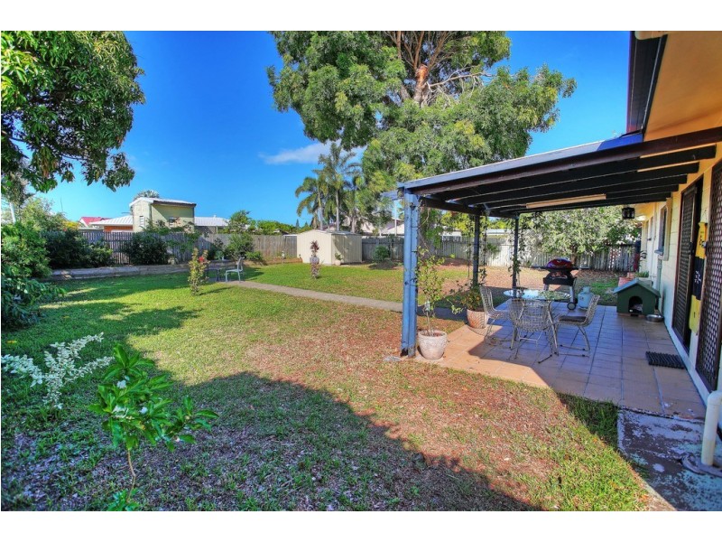 21 Whitsunday Drive, Kirwan QLD 4817