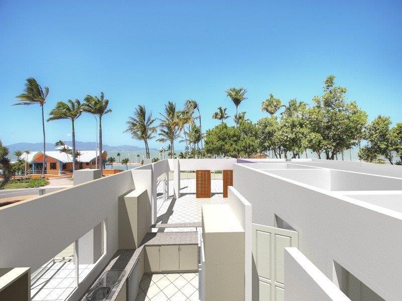 1/120 The Strand, North Ward QLD 4810