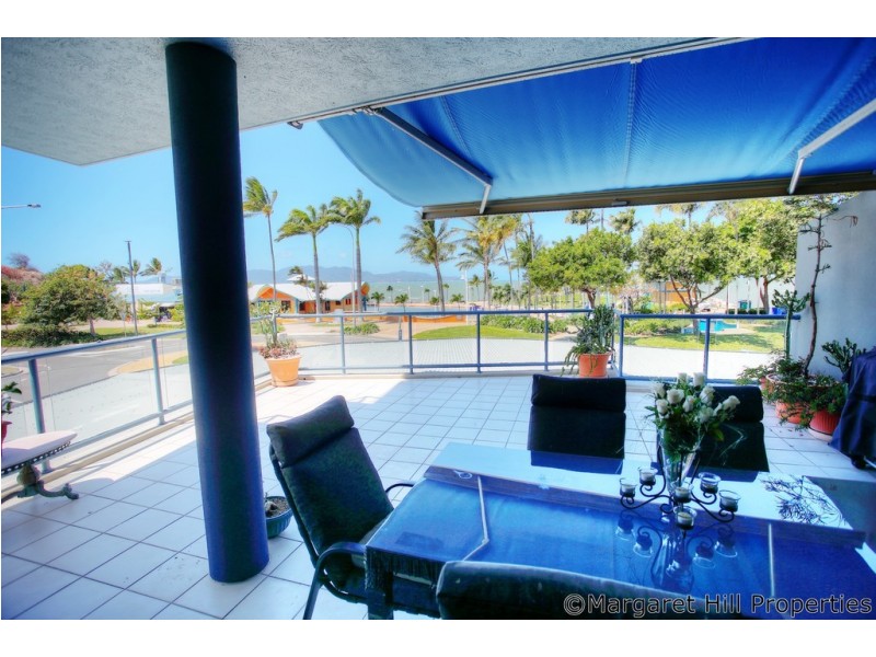 1/120 The Strand, North Ward QLD 4810