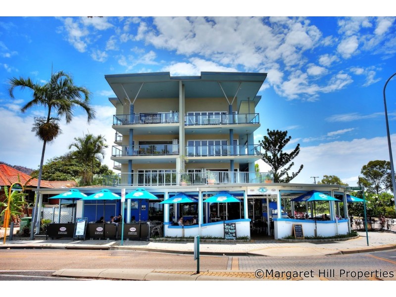 1/120 The Strand, North Ward QLD 4810