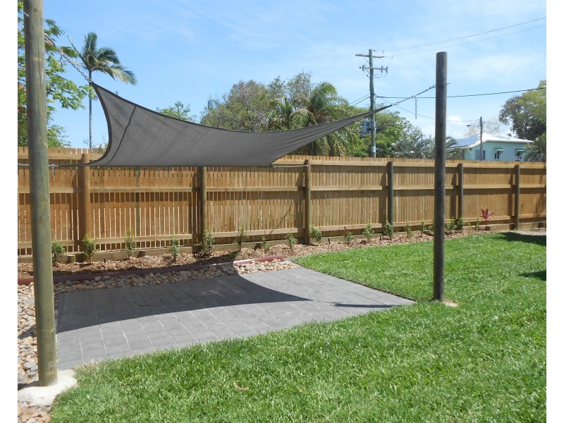 54 Queens Road, Hermit Park QLD 4812