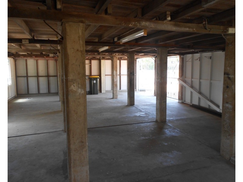 54 Queens Road, Hermit Park QLD 4812