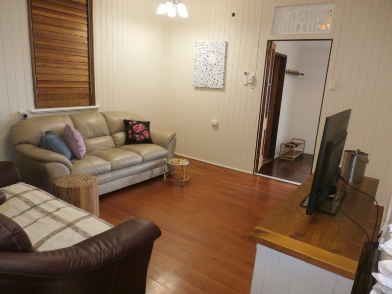 53 Armstrong Street, Hermit Park QLD 4812