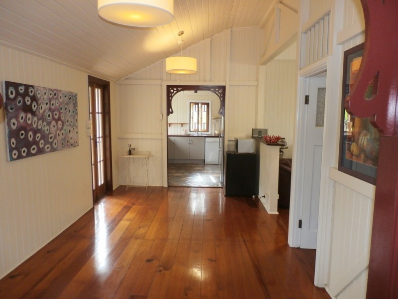 53 Armstrong Street, Hermit Park QLD 4812