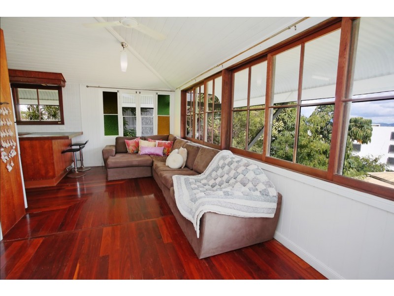 24 Willmett Street, Townsville City QLD 4810