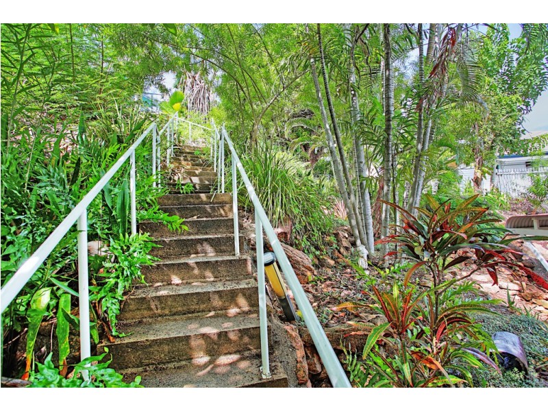 24 Willmett Street, Townsville City QLD 4810