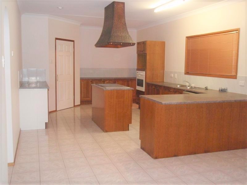 7 Canoona Court, Annandale QLD 4814