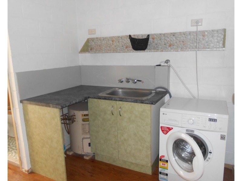 5/74 Paxton Street, North Ward QLD 4810