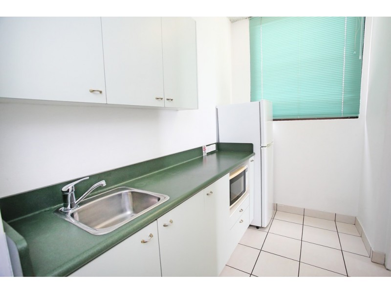 1001/75 The Strand, North Ward QLD 4810