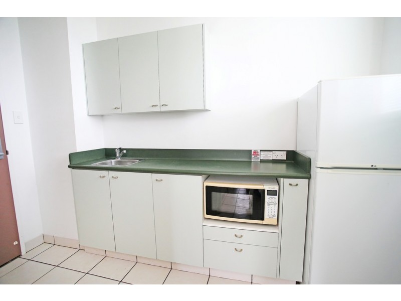 1001/75 The Strand, North Ward QLD 4810