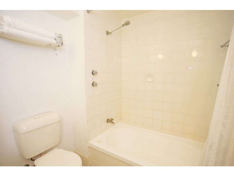 1001/75 The Strand, North Ward QLD 4810