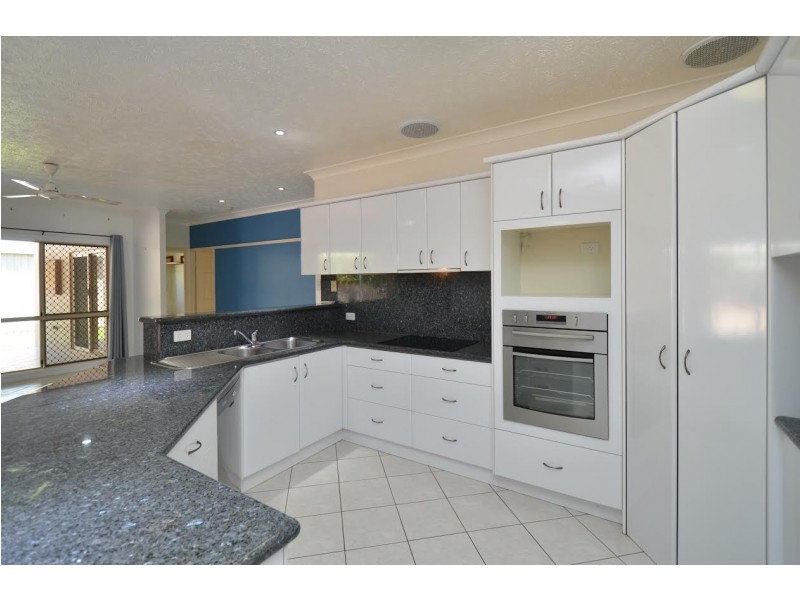 108 Eleventh Avenue, Railway Estate QLD 4810