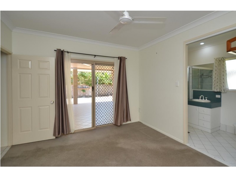 108 Eleventh Avenue, Railway Estate QLD 4810