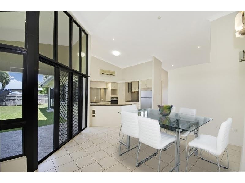 3 Lakeshore Circuit, Idalia QLD 4811