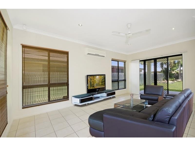 3 Lakeshore Circuit, Idalia QLD 4811