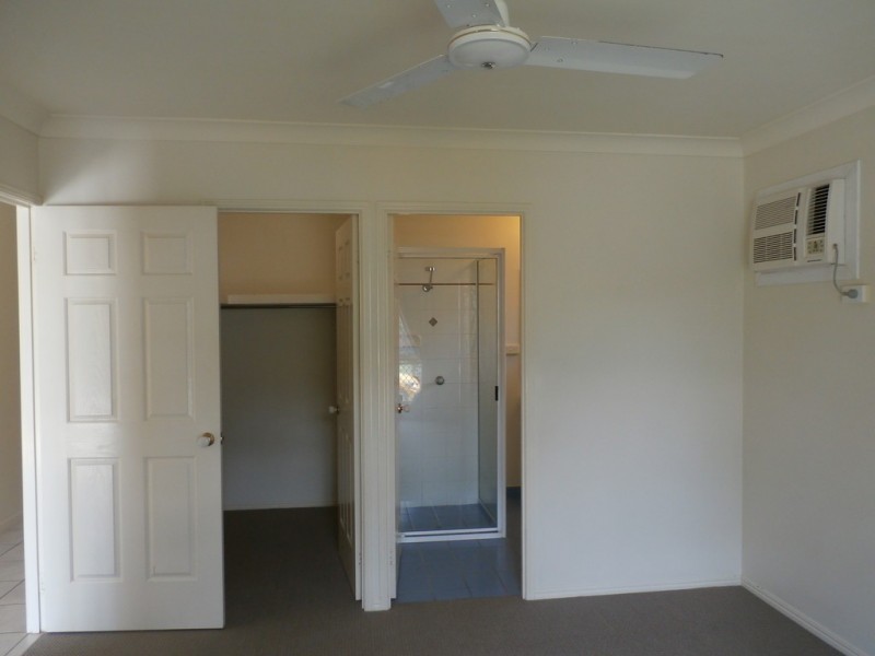 16 Scholars Place, Douglas QLD 4814