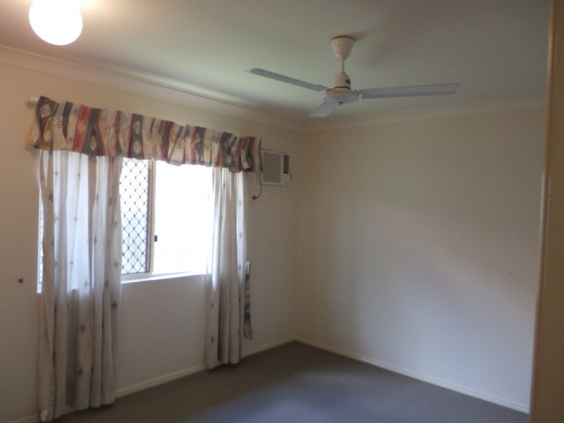 16 Scholars Place, Douglas QLD 4814