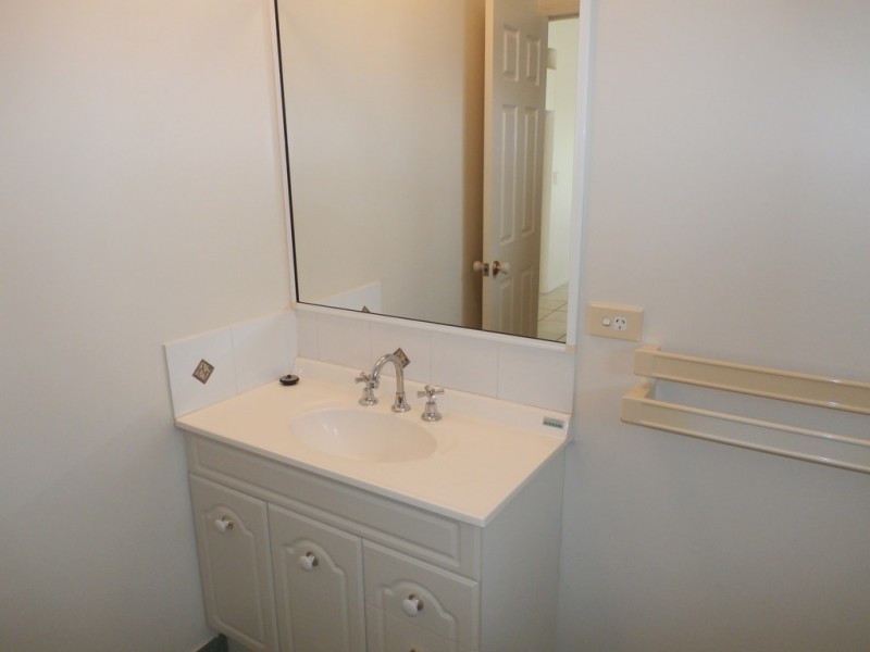 16 Scholars Place, Douglas QLD 4814