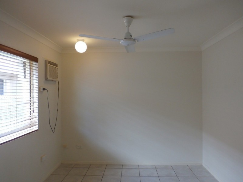 16 Scholars Place, Douglas QLD 4814