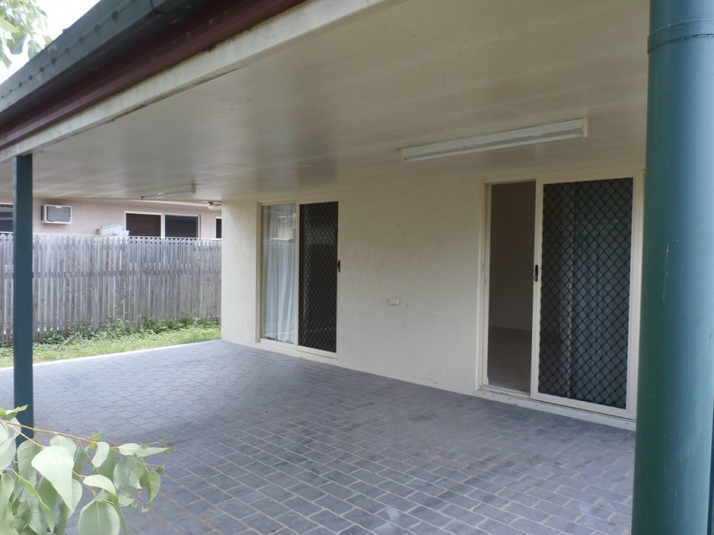 16 Scholars Place, Douglas QLD 4814