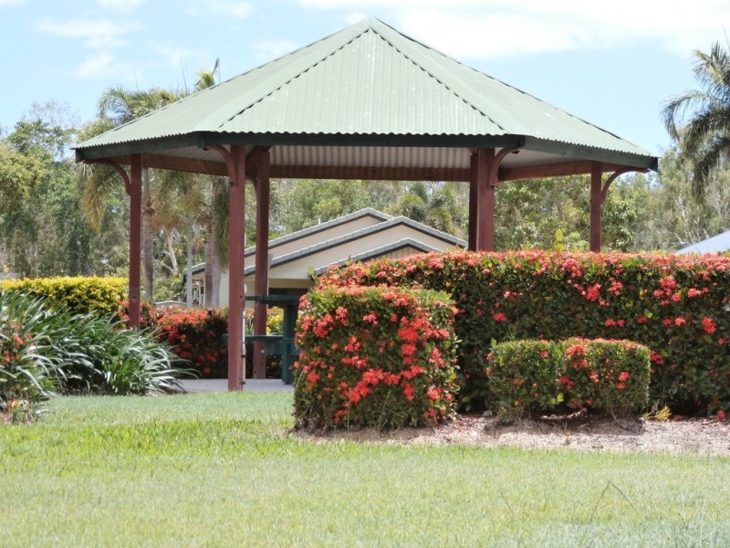 16 Scholars Place, Douglas QLD 4814