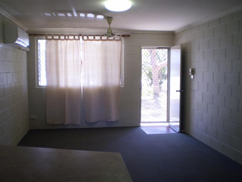 1/43 Peel Street, Garbutt QLD 4814