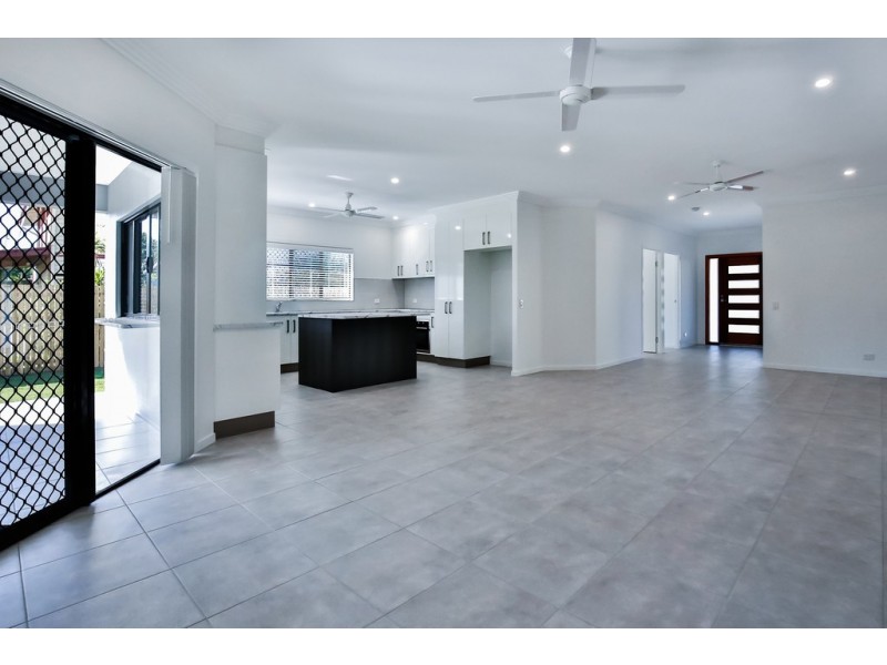 220 Corcoran Street, Currajong QLD 4812