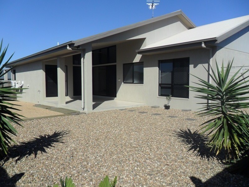 5 Rangeleigh Court, Mount Louisa QLD 4814