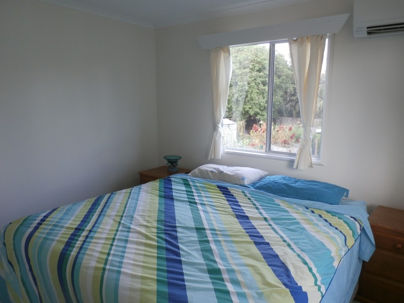 61 Peter Street, Kelso QLD 4815